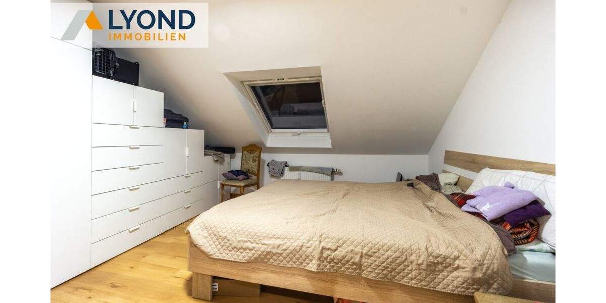 Etagenwohnung Moers Repelen - 4 Zimmer, 90 m&sup2;, 145.000&euro; | Angebot:25676842