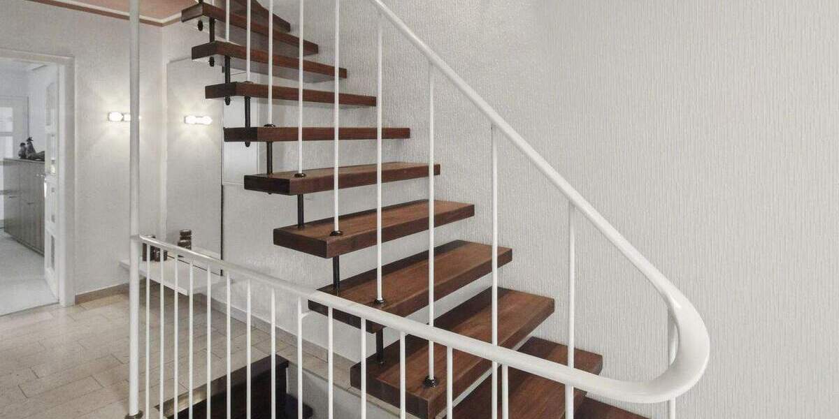 Reihenmittelhaus Moers Hülsdonk - 5 Zimmer, 115 m&sup2;, 345.000&euro; | Angebot:25846006