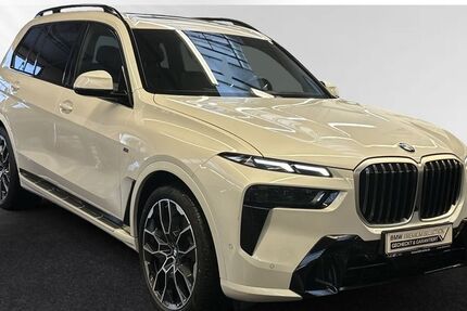 BMW X7 24.900 km 88.887 &euro; Moers 47441
