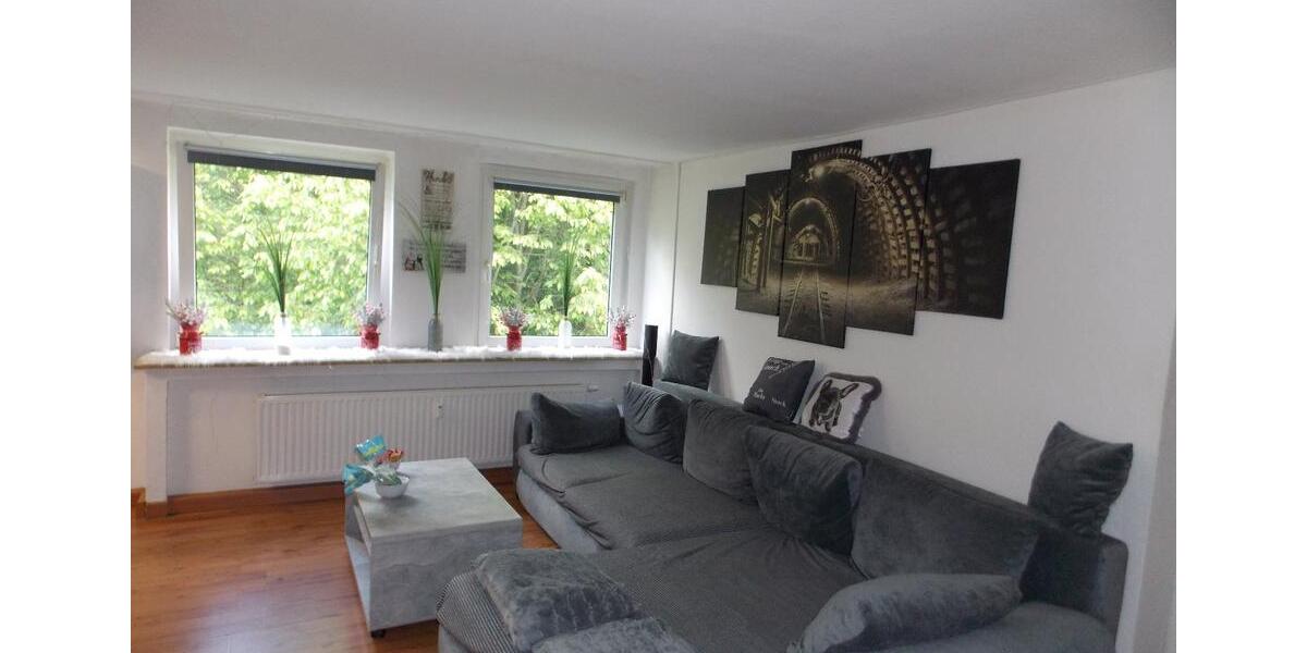 Dachgeschoßwohnung Gladbeck Brauck - 2.5 Zimmer, 64 m&sup2;, 380&euro; | Angebot:26604522