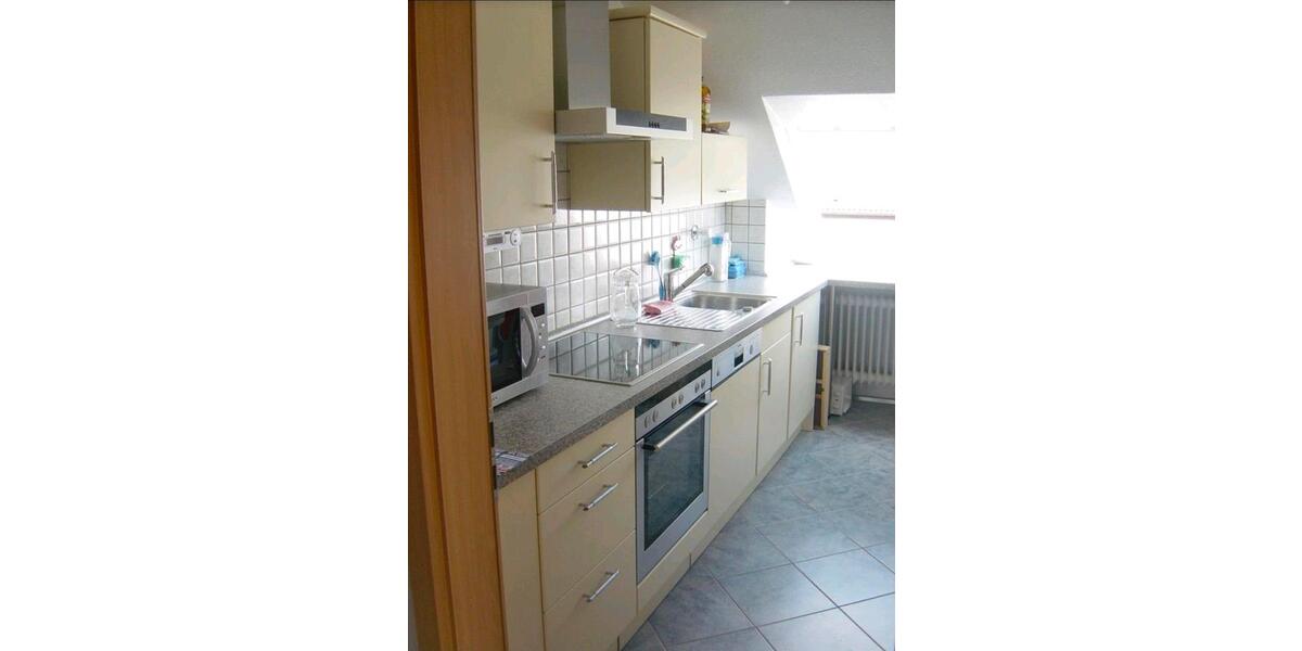 Dachgeschoßwohnung Oberhausen Alstaden - 3.5 Zimmer, 68 m&sup2;, 149.500&euro; | Angebot:25810230