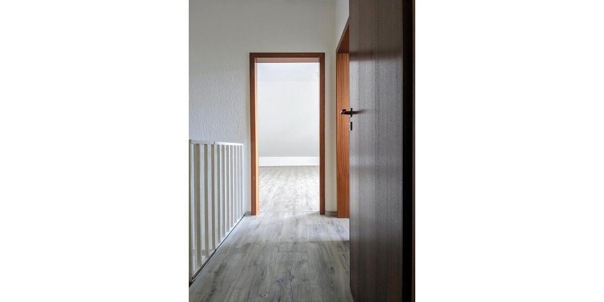Doppelhaushälfte Dinslaken Lohberg - 4 Zimmer, 124 m&sup2;, 1.850&euro; | Angebot:26523211