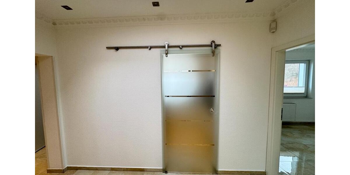 Etagenwohnung Essen Stadtbezirk IV - 3 Zimmer, 90 m&sup2;, 1.200&euro; | Angebot:24769216