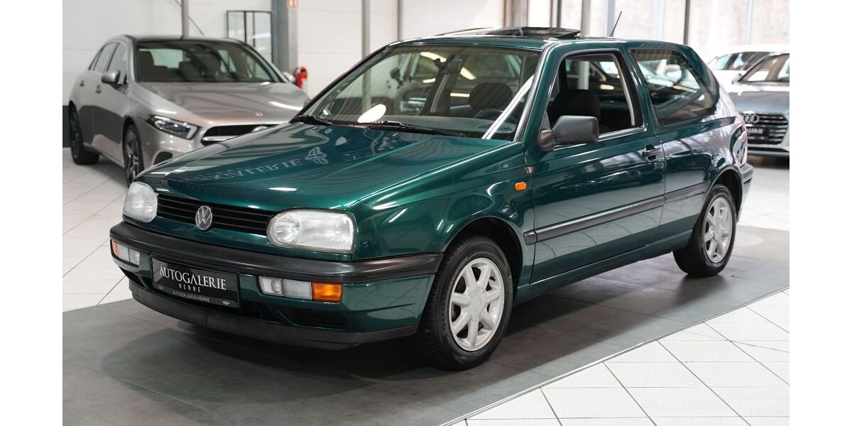 VW Golf 95.700 km 2.990 &euro; Herne 44652