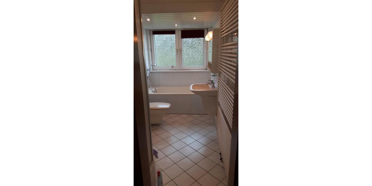 Dachgeschoßwohnung Castrop-Rauxel Deinighausen - 3 Zimmer, 90 m&sup2;, 700&euro; | Angebot:26024248