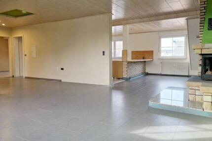 Wohnung Oberhausen Schlad - 3 Zimmer, 100 m&sup2;, 685&euro; | Angebot:26544110