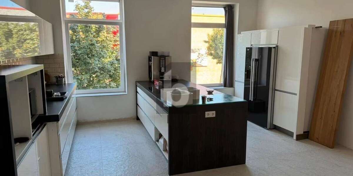 Einfamilienhaus Duisburg Laar - 25 Zimmer, 826 m&sup2;, 1.500.000&euro; | Angebot:27253168