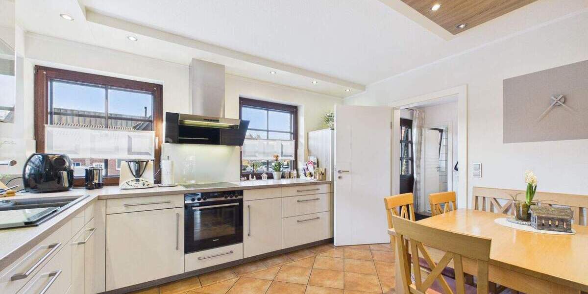 Mehrfamilienhaus, Wohnhaus Haltern am See Lippramsdorf - 8 Zimmer, 262 m&sup2;, 665.000&euro; | Angebot:25687173