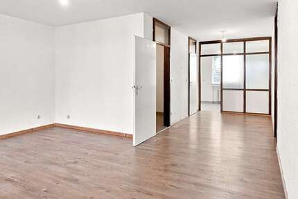 Wohnung Bochum Querenburg - 3 Zimmer, 83 m&sup2;, 700&euro; | Angebot:27346983