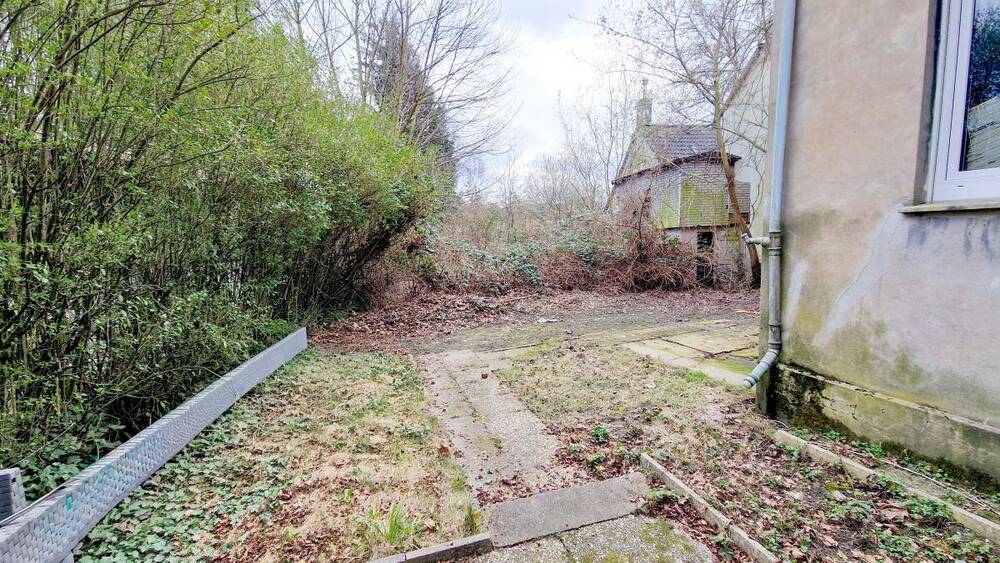 Mehrfamilienhaus, Wohnhaus Oberhausen Sterkrade-Mitte - 300.000&euro; | Angebot:26044282