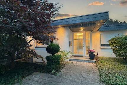 Haus Duisburg Vierlinden - 4 Zimmer, 132 m&sup2;, 715.000&euro; | Angebot:25748113