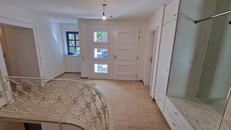 Erdgeschoßwohnung Duisburg Rheinhausen - 4 Zimmer, 149 m&sup2;, 1.600&euro; | Angebot:26531409