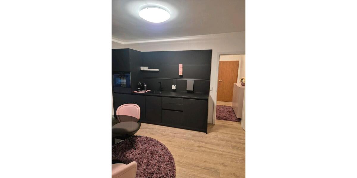 Etagenwohnung Oberhausen - 2.5 Zimmer, 57 m&sup2;, 1.500&euro; | Angebot:25936415