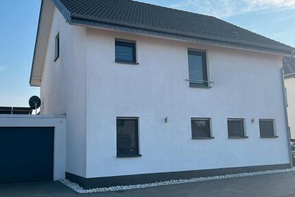 Haus Voerde (Niederrhein) - 689.000&euro; | Angebot:25858660