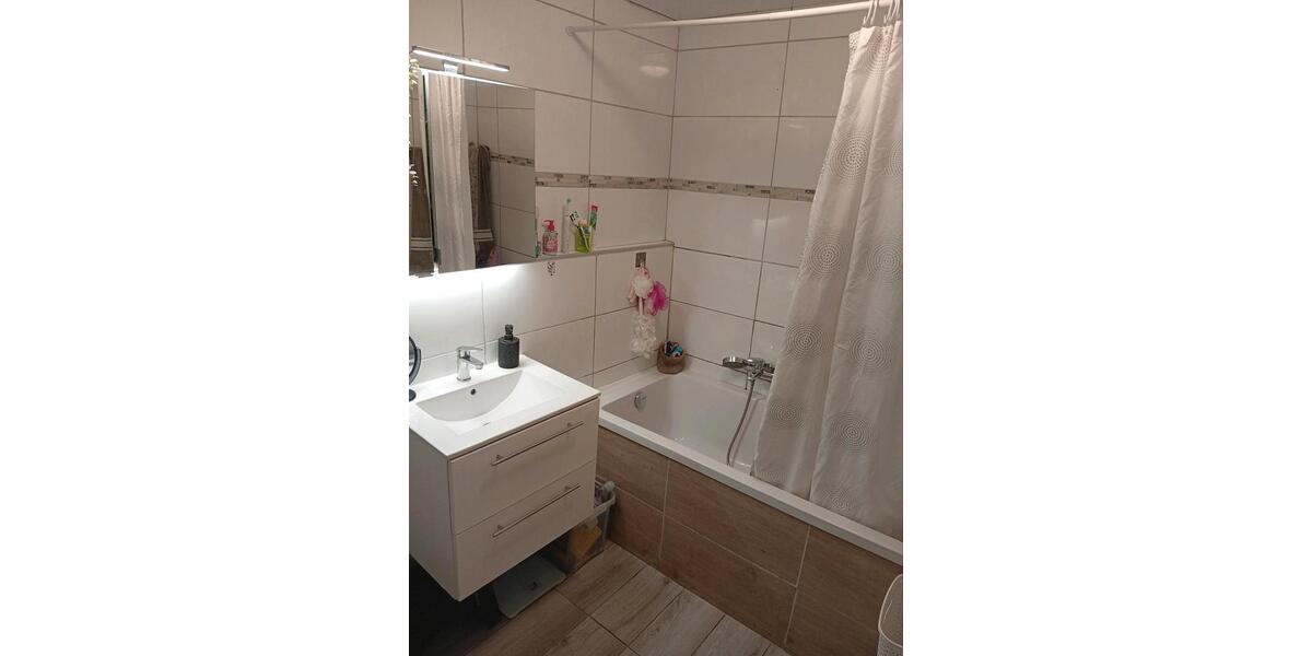 Reihenhaus Duisburg Rheinhausen - 4 Zimmer, 100 m&sup2;, 255.000&euro; | Angebot:27096478
