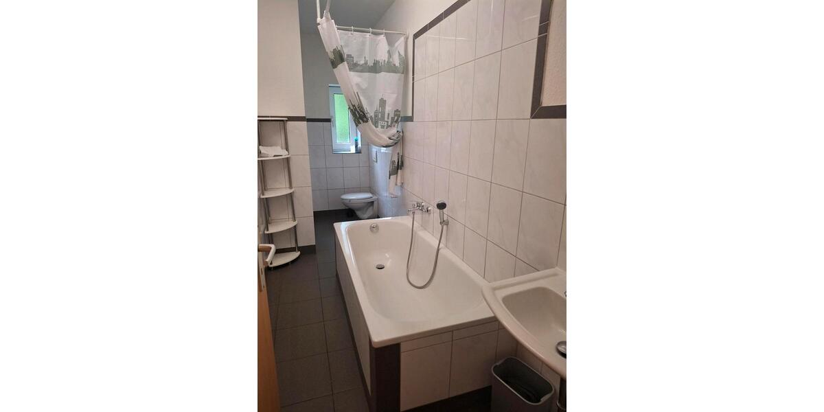 Etagenwohnung Essen Stadtbezirk VII - 4 Zimmer, 102 m&sup2;, 1.300&euro; | Angebot:26624756
