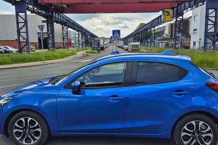 Mazda 2 60.750 km 11.790 &euro; Mülheim 45476