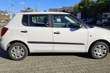 Skoda Fabia 105.789 km 6.490 &euro; Mülheim an der Ruhr 45478