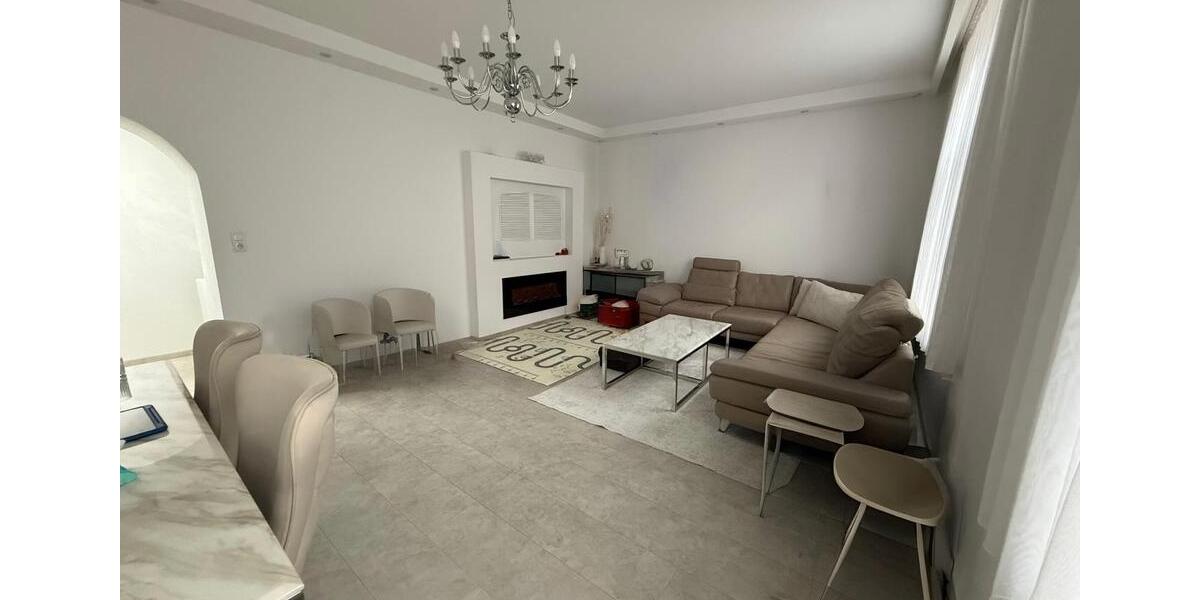 Etagenwohnung Duisburg Rheinhausen - 3.5 Zimmer, 77 m&sup2;, 1.000&euro; | Angebot:26008468