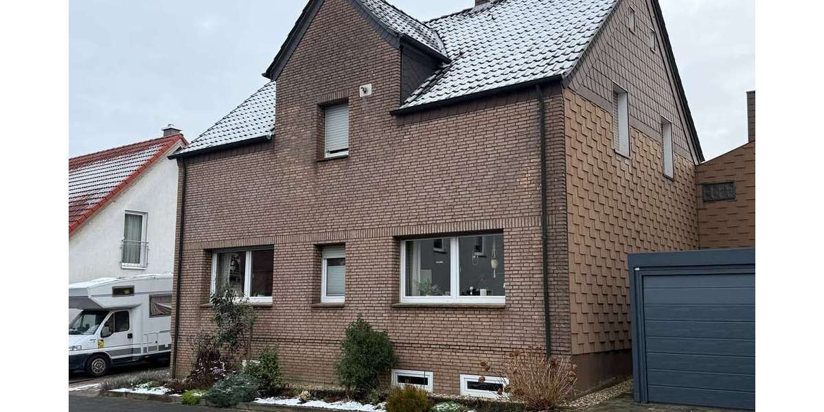 Einfamilienhaus Waltrop - 6 Zimmer, 168 m&sup2;, 339.000&euro; | Angebot:24733400