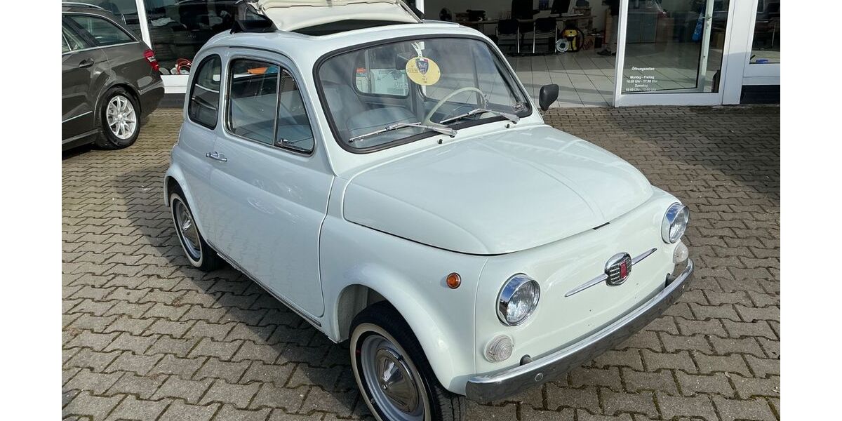 Fiat 500 8.300 km 12.950 &euro; Moers 47447