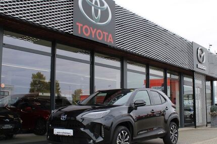 Toyota Yaris Cross 18.583 km 24.490 &euro; Moers 47441