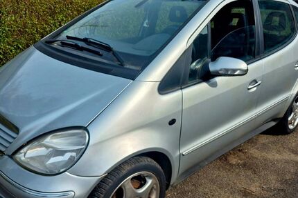 Mercedes-Benz A 190 175.000 km 1.250 &euro; ESSEN 45327