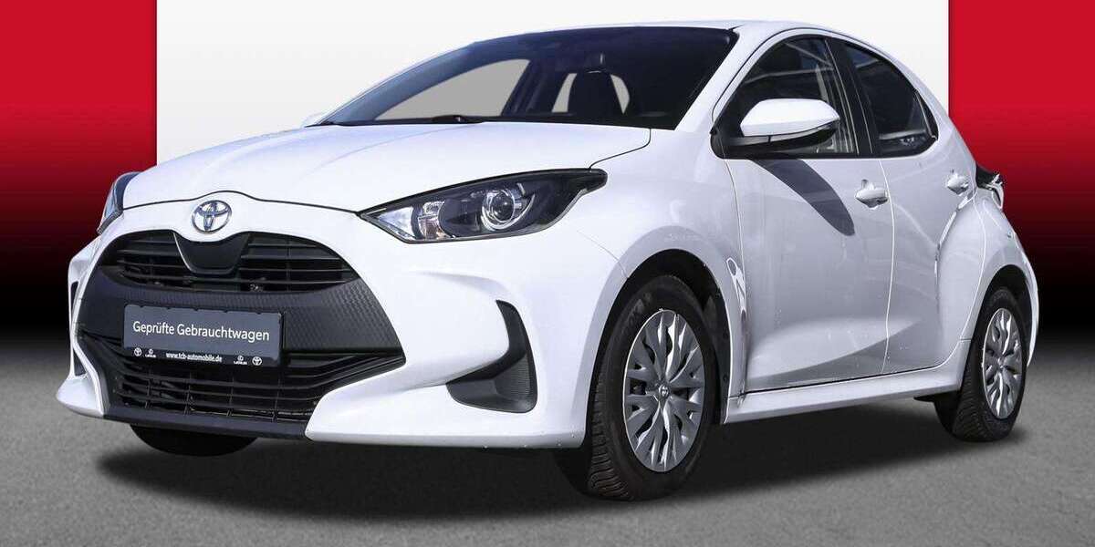 Toyota Yaris 77.012 km 12.849 &euro; Gelsenkirchen 45894