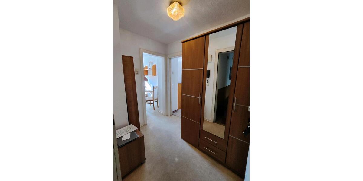 Dachgeschoßwohnung Gladbeck - 2.5 Zimmer, 40 m&sup2;, 500&euro; | Angebot:25838703