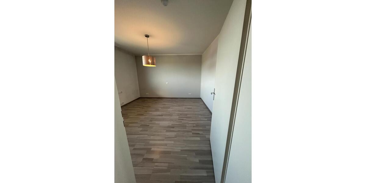 Etagenwohnung Dinslaken - 3.5 Zimmer, 83 m&sup2;, 154.500&euro; | Angebot:26648785