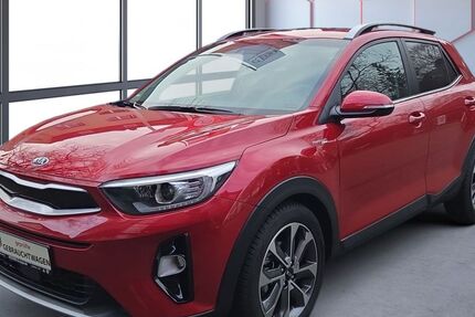 Kia Stonic 23.436 km 16.990 &euro; Recklinghausen 45663