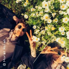 Timon Krause - Lesung: Zwischenräume 22.05.2026 SUITE MAGIC THEATER by Amila