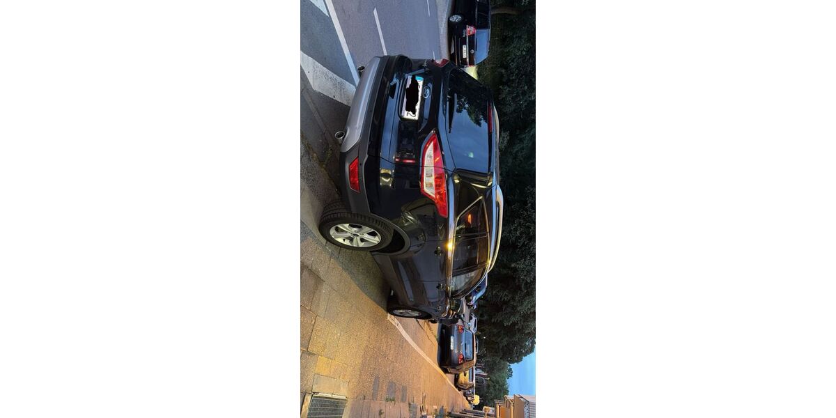 Ford Kuga 126.150 km 8.000 &euro; Wesel 46485