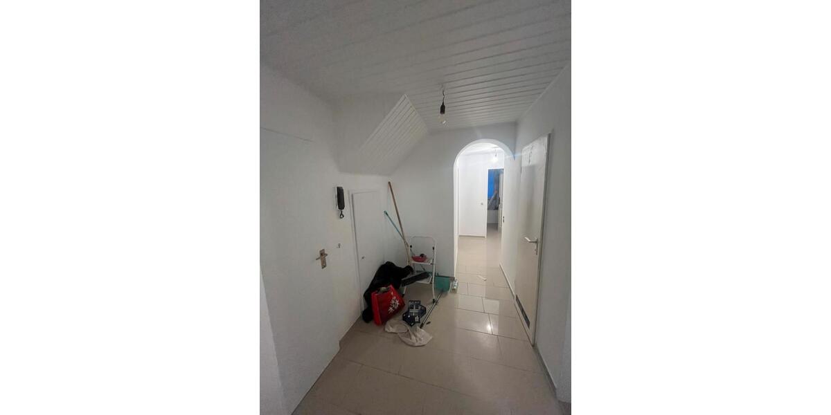 Etagenwohnung Duisburg Angerhausen - 3 Zimmer, 78 m&sup2;, 650&euro; | Angebot:25875962