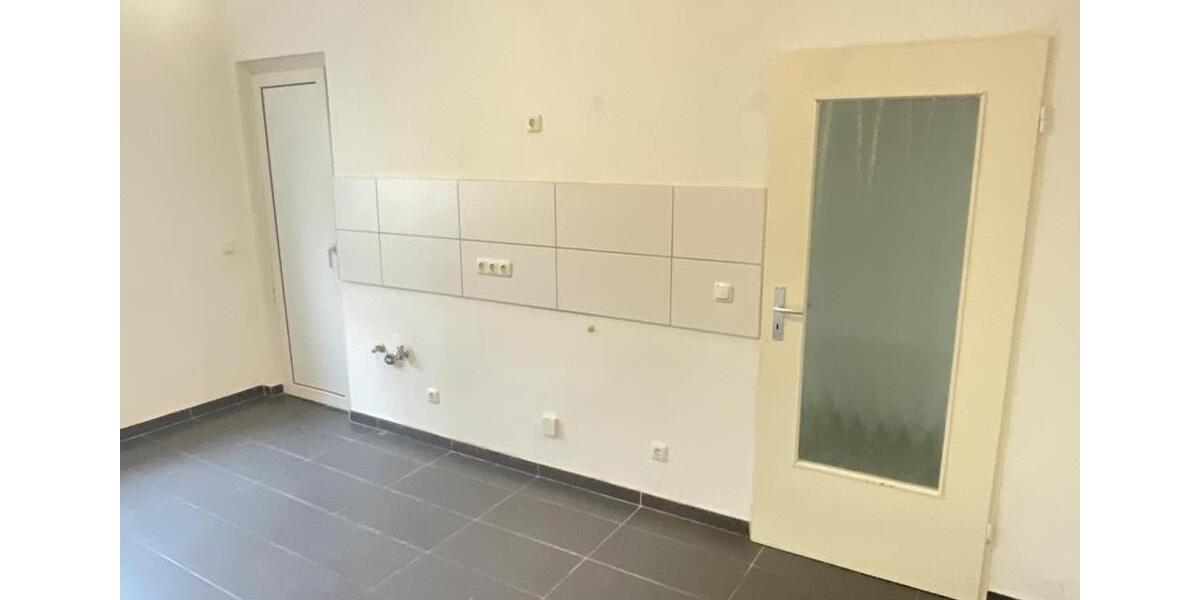 Erdgeschoßwohnung Duisburg Duisburg-Mitte - 2 Zimmer, 59 m&sup2;, 499&euro; | Angebot:23721676