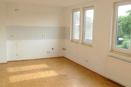 Wohnung Duisburg Mittelmeiderich - 2.5 Zimmer, 71 m&sup2;, 117.500&euro; | Angebot:26124179