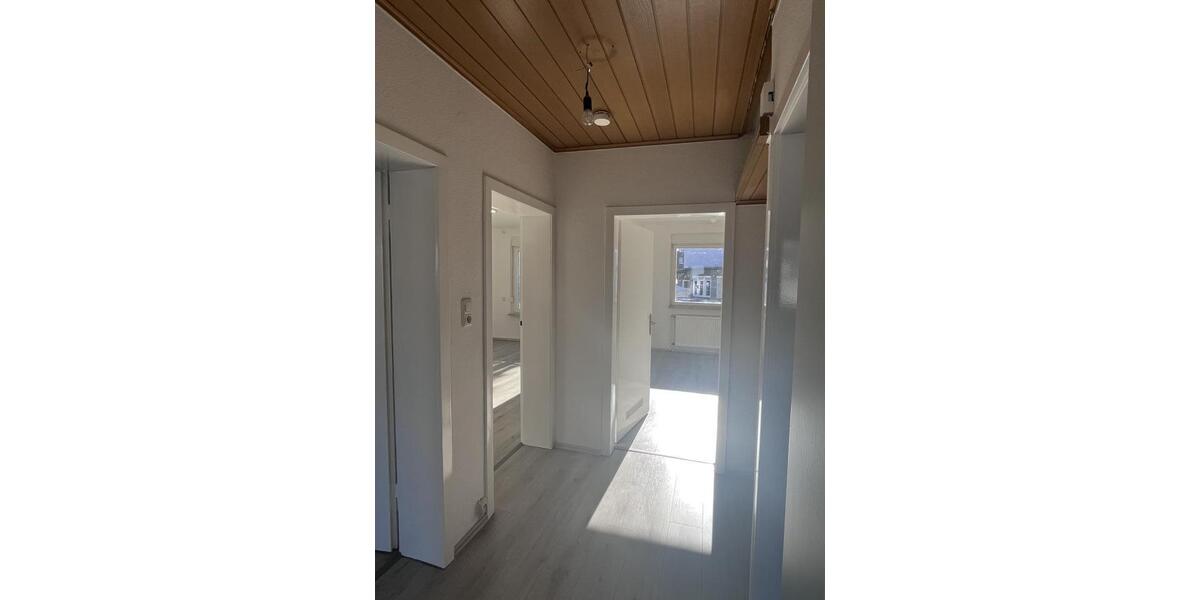 Erdgeschoßwohnung Duisburg Duisburg-Mitte - 3 Zimmer, 65 m&sup2;, 519&euro; | Angebot:25893201