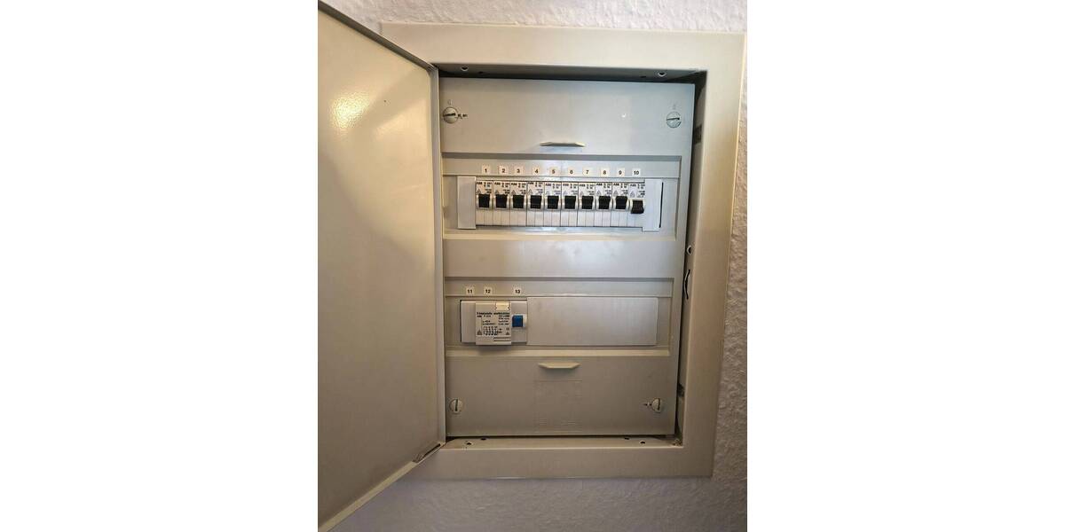 Etagenwohnung Bochum Hofstede - 3 Zimmer, 70 m&sup2;, 120.000&euro; | Angebot:26826801