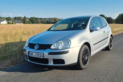 VW Golf 99.000 km 3.990 &euro; Oer-Erkenschwick 45739