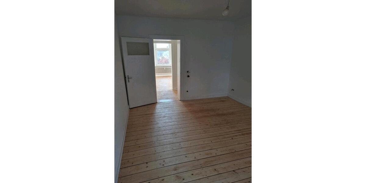 Etagenwohnung Mülheim an der Ruhr Rechtsruhr-Nord - 3 Zimmer, 75 m&sup2;, 650&euro; | Angebot:26579687