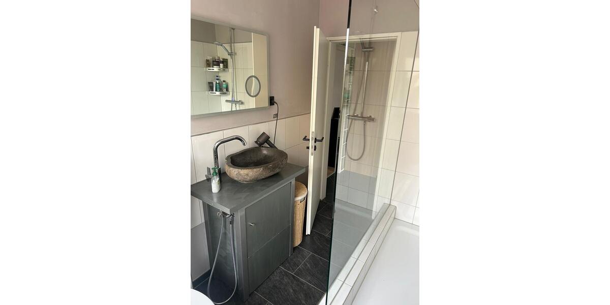 Etagenwohnung Bochum Bochum-Südwest - 2.5 Zimmer, 68 m&sup2;, 195.000&euro; | Angebot:26168515