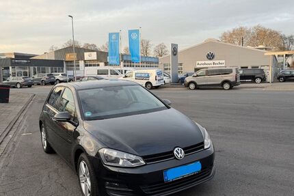 VW Golf 177.000 km 8.900 &euro; Wesel 46485