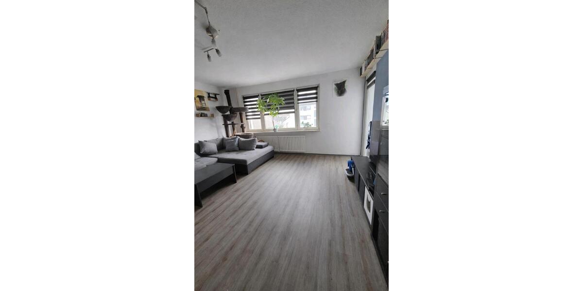 Etagenwohnung Duisburg Rheinhausen - 3 Zimmer, 74 m&sup2;, 184.000&euro; | Angebot:26946330