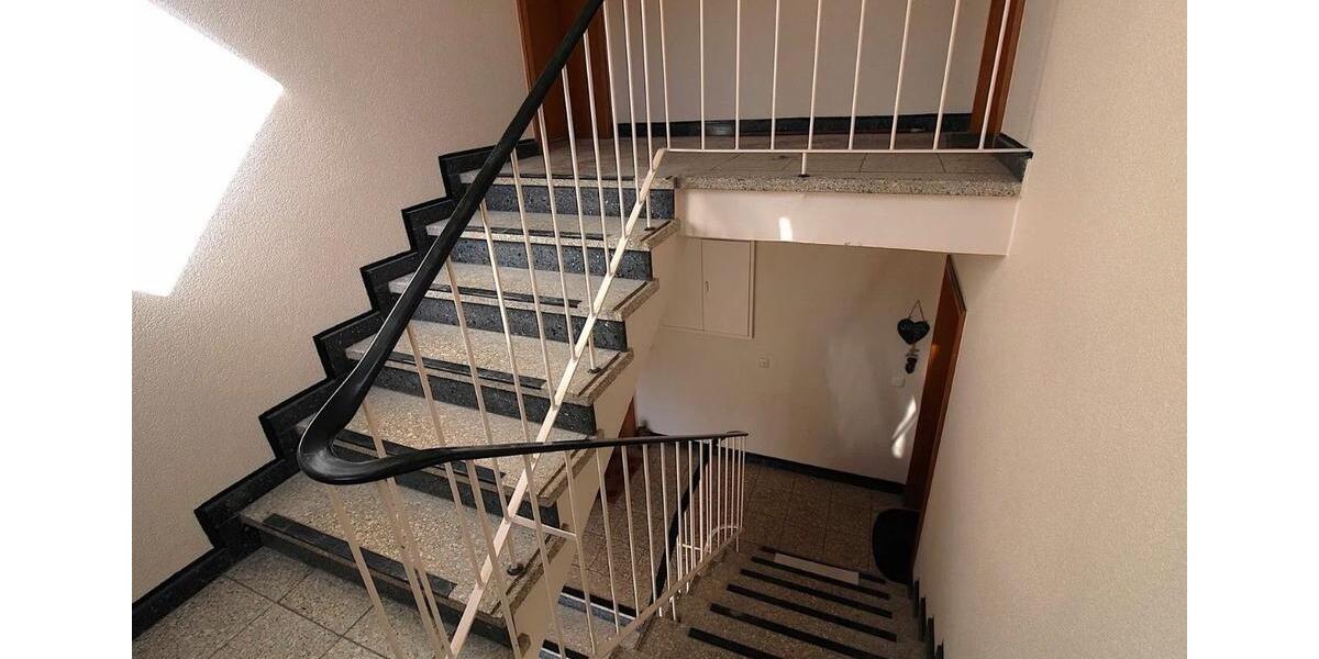 Dachgeschoßwohnung Essen Stadtbezirk IV - 2 Zimmer, 60 m&sup2;, 110.000&euro; | Angebot:26754334