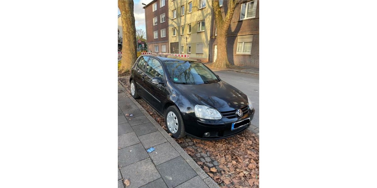VW Golf 184.000 km 2.300 &euro; Duisburg 47139