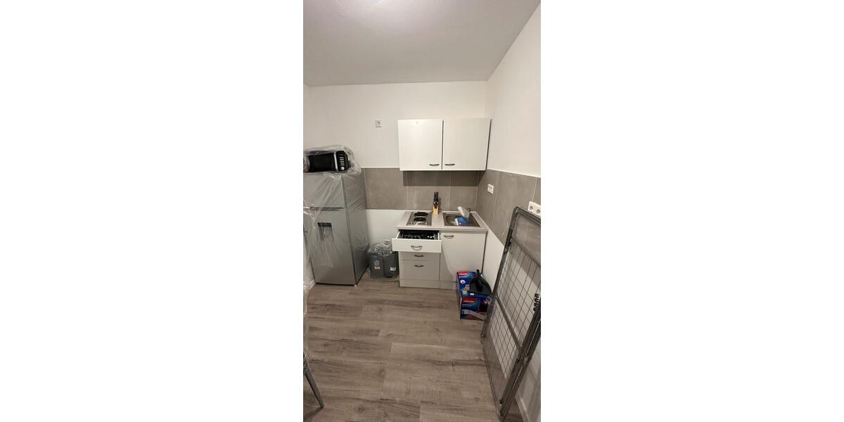 Etagenwohnung Oberhausen - 1 Zimmer, 33 m&sup2;, 510&euro; | Angebot:23979886