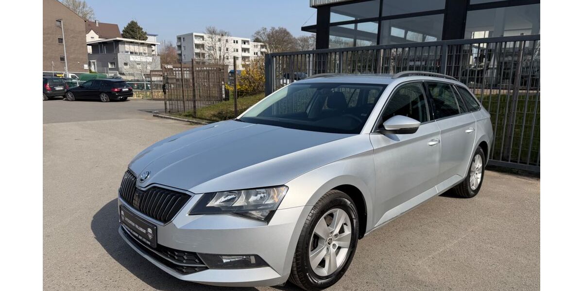 Skoda Superb 236.018 km 9.950 &euro; Bochum 44866