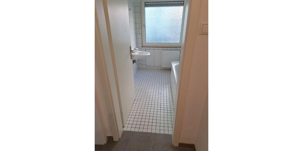 Kleine EG-Wohnung in Laar, bezugsfrei - Erdgeschoßwohnung Duisburg Laar | Angebot:26758675