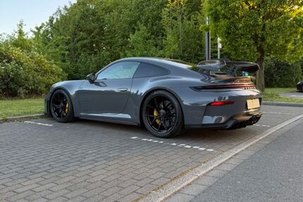 Porsche 992 4.400 km 240.000 &euro; Bochum 44797