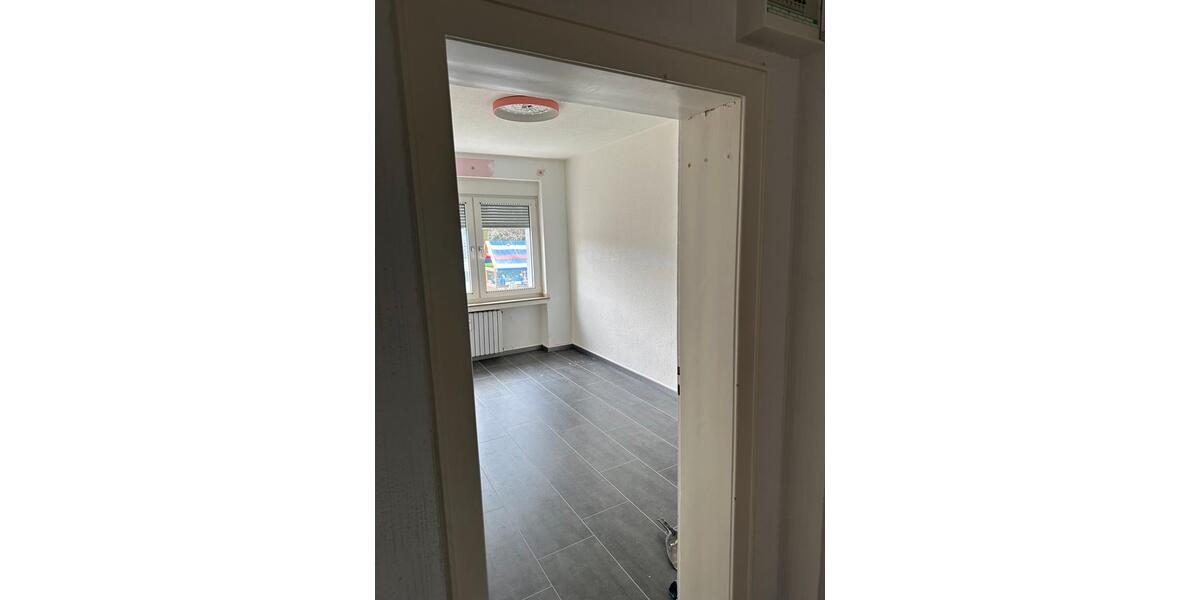 Erdgeschoßwohnung Gladbeck - 4 Zimmer, 85 m&sup2;, 850&euro; | Angebot:26632069